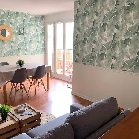 Disney, Comfortable 2 Bedrooms Family Apartment, 7 Pers, Wifi, Netflix Apartment Chessy (Seine-et-Marne)