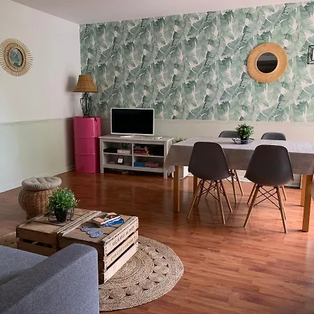 Disney, Comfortable 2 Bedrooms Family Apartment, 7 Pers, Wifi, Netflix *