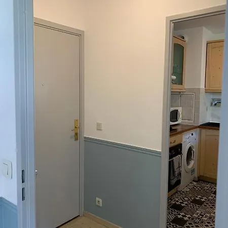 Apartament Disney, Comfortable 2 Bedrooms Family Apartment, 7 Pers, Wifi, Netflix